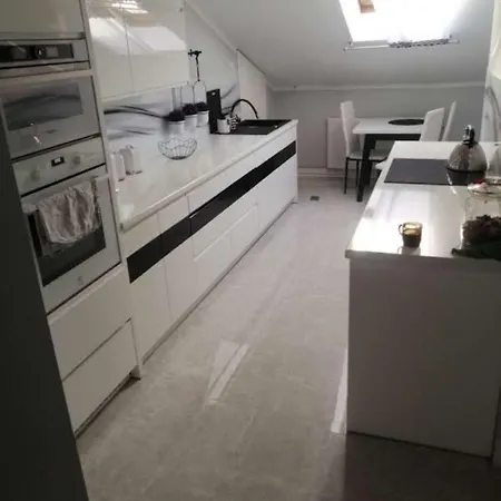 Przestronny Wysoki Standard Lejlighed *